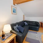 Haus Lowe 2 Stock Nr 4
