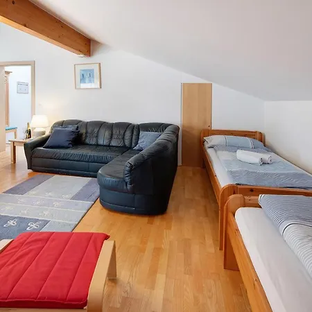 Haus Lowe 2 Stock Nr 4 Apartmán *