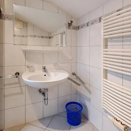 Apartman Haus Lowe 2 Stock Nr 4 *