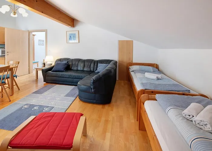 Haus Lowe 2 Stock Nr 4 Apartamento *